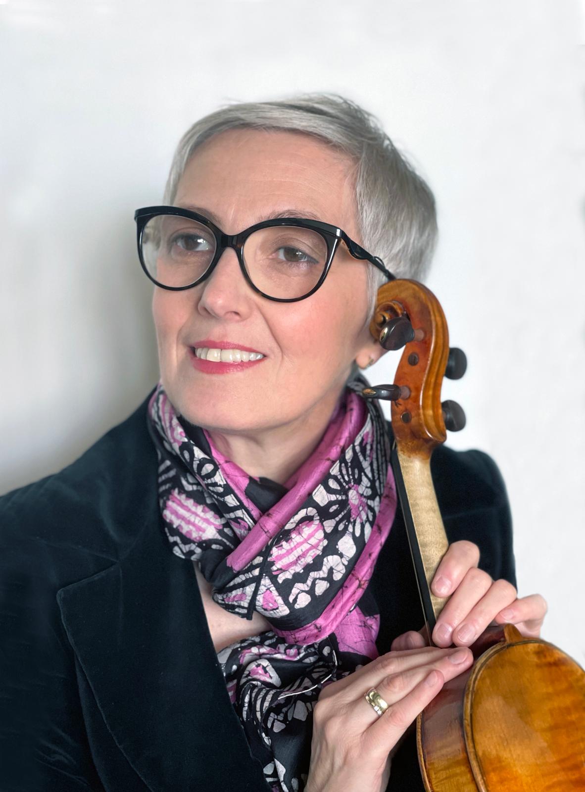 Diana Emandi